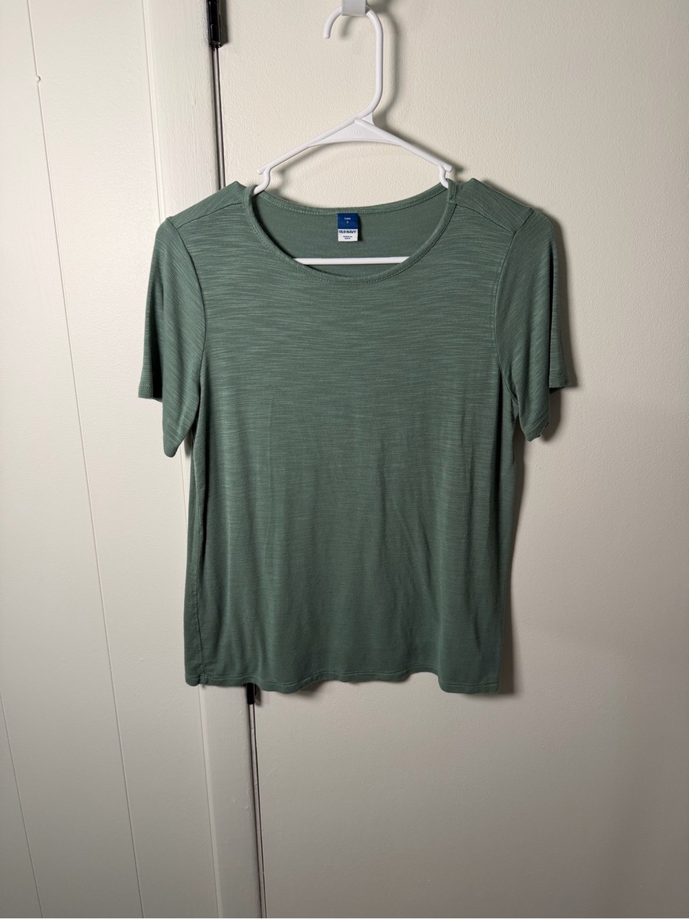 Old Navy Light Green Crewneck Tee | Women’s Small